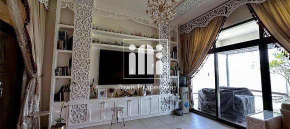 5 bedrooms Villa in Yas Island, UAE No. 14294 16