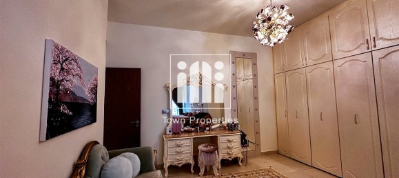 5 bedrooms Villa in Yas Island, UAE No. 14294 9