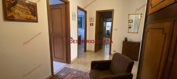 Apartamento de 4 divisões em Palermo, Italy N.º 71837 9