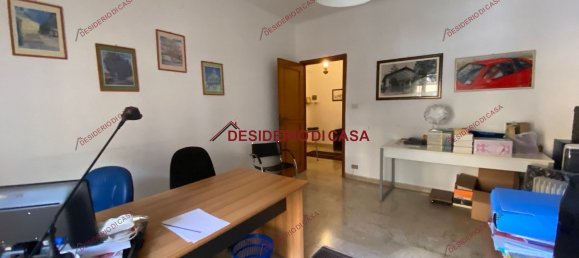 Apartamento de 4 divisões em Palermo, Italy N.º 71837 8
