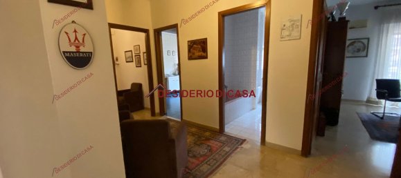 Apartamento de 4 divisões em Palermo, Italy N.º 71837 14