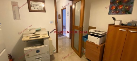 Apartamento de 4 divisões em Palermo, Italy N.º 71837 13