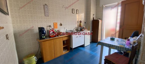 Apartamento de 4 divisões em Palermo, Italy N.º 71837 12