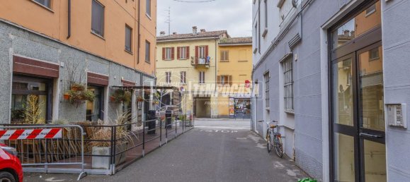 Apartamento de 2 divisões em Pavia, Italy N.º 35106 7