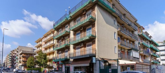 Квартира с 7 комнатами в Катания, Италия № 173054 48