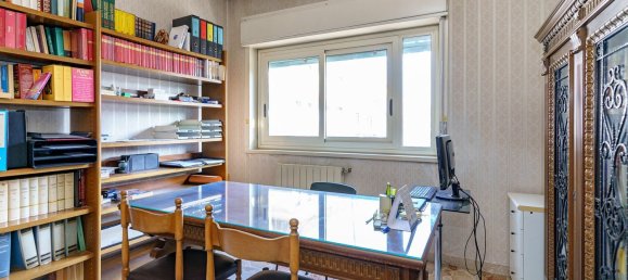 Квартира с 7 комнатами в Катания, Италия № 173054 4