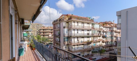 Квартира с 7 комнатами в Катания, Италия № 173054 18