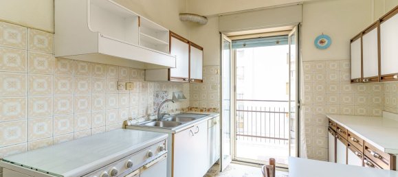 Квартира с 7 комнатами в Катания, Италия № 173054 14