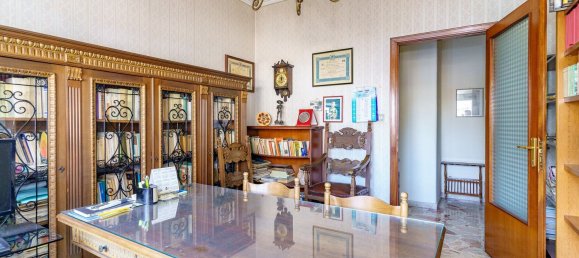 Квартира с 7 комнатами в Катания, Италия № 173054 5