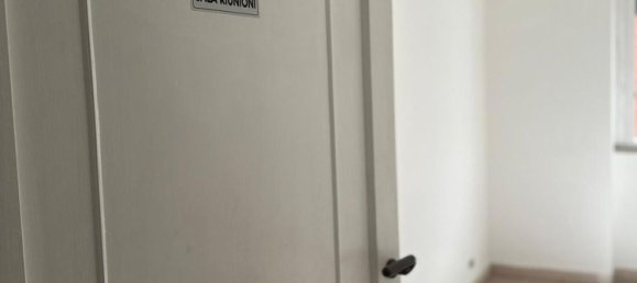 5-Zimmer Wohnung in Taranto, Italy, Nr. 119806 8