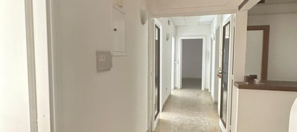 5-Zimmer Wohnung in Taranto, Italy, Nr. 119806 7