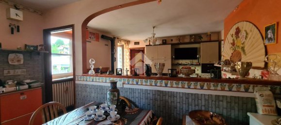 4غرفة شقة في Castellamonte, Italy رقم 68823 5