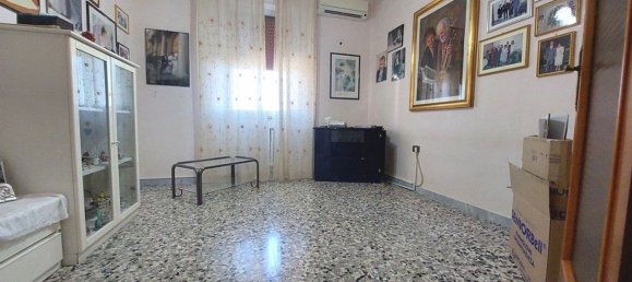 Квартира с 5 комнатами в Фоджа, Италия № 265701 5