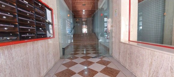 Квартира с 5 комнатами в Фоджа, Италия № 265701 4