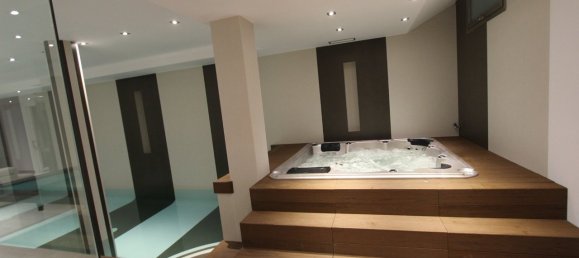 4 bedrooms Villa in Calpe, Spain No. 767 22