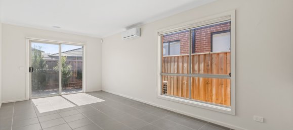 Дом с 3 спальнями в Manor Lakes, Австралия № 144 2