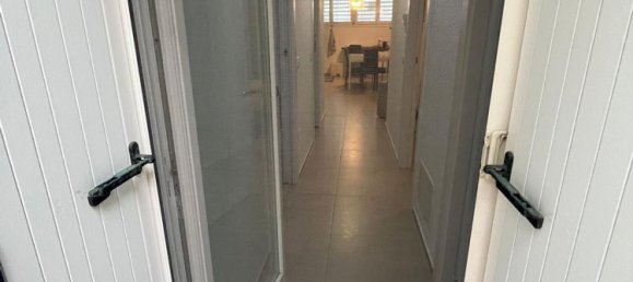 3 rooms Apartment in Senigallia, Italy No. 283262 9