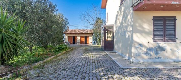 12 rooms House in Corinaldo, Italy No. 151780 2