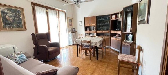 2 bedrooms Apartment in Villa Cortese, Italy No. 341850 11