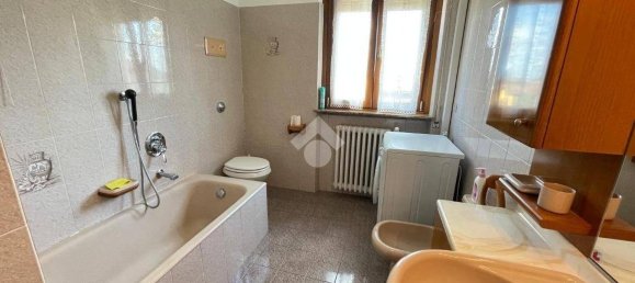 2 bedrooms Apartment in Villa Cortese, Italy No. 341850 23