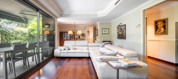 5 Schlafzimmer Doppelhaus in Sant Cugat Del Valles, Spain, Nr. 161069 3