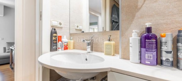 5 Schlafzimmer Doppelhaus in Sant Cugat Del Valles, Spain, Nr. 161069 48