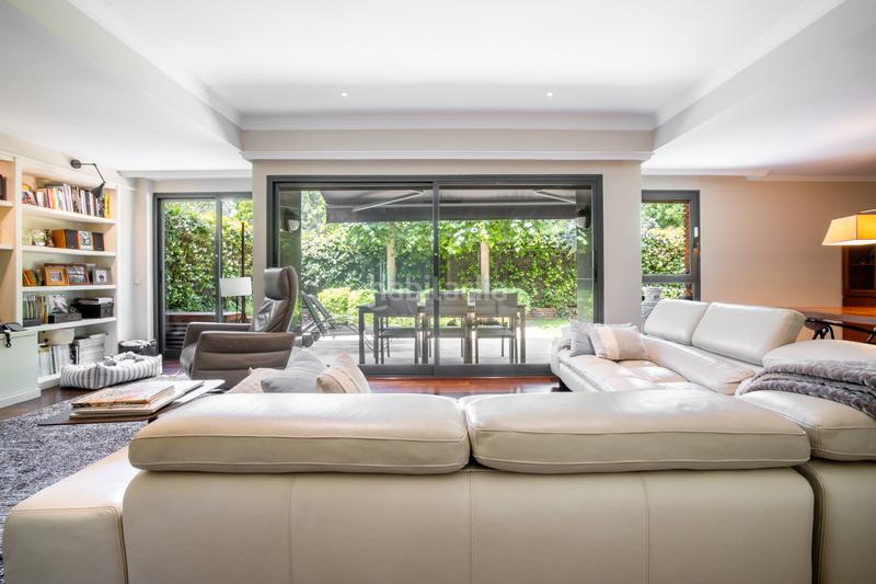 5 Schlafzimmer Doppelhaus in Sant Cugat Del Valles, Spain, Nr. 161069