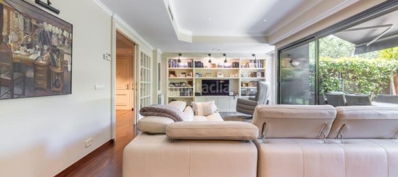 5 Schlafzimmer Doppelhaus in Sant Cugat Del Valles, Spain, Nr. 161069 9