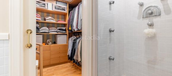 5 Schlafzimmer Doppelhaus in Sant Cugat Del Valles, Spain, Nr. 161069 41