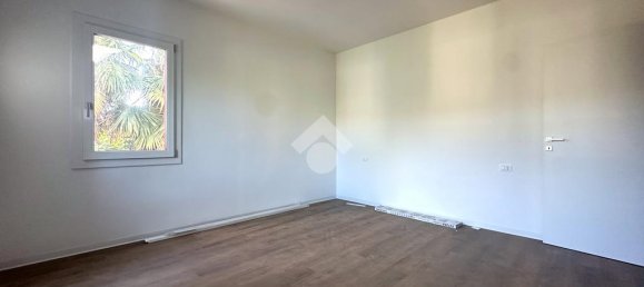 Villa de 2 dormitorios en Treviso, Italy No. 353940 9