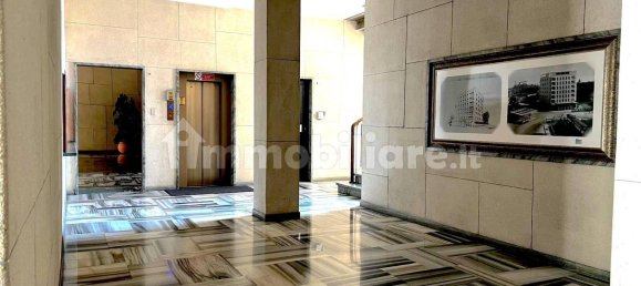 Квартира с 3 спальнями в Удине, Италия № 258519 4