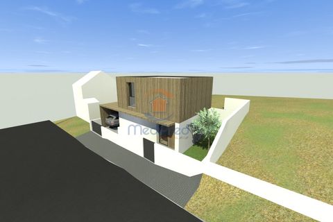 225m² Land in Torres Vedras, Portugal No. 239013