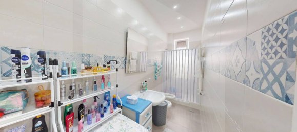 3 rooms Apartment in Sant'Anastasia, Italy No. 315860 6