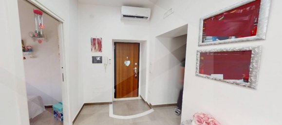 3 rooms Apartment in Sant'Anastasia, Italy No. 315860 2