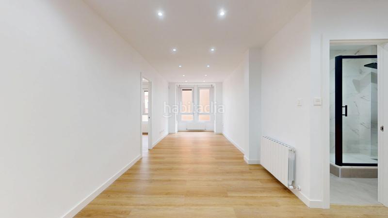 Apartamento de 3 dormitorios en Comunidad Autónoma Vasca, Spain No. 142591