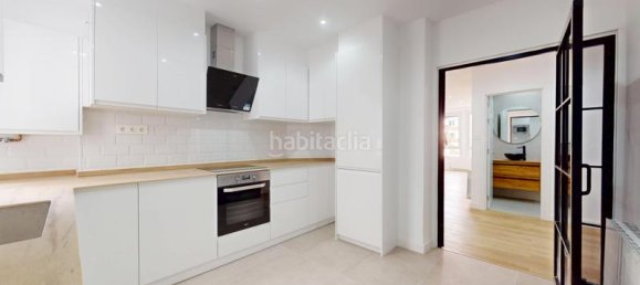 Apartamento de 3 dormitorios en Comunidad Autónoma Vasca, Spain No. 142591 38