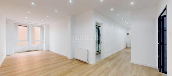 Apartamento de 3 dormitorios en Comunidad Autónoma Vasca, Spain No. 142591 39