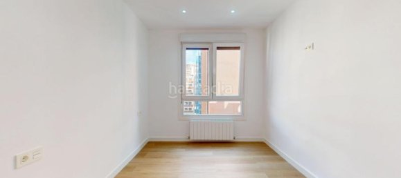 Apartamento de 3 dormitorios en Comunidad Autónoma Vasca, Spain No. 142591 7