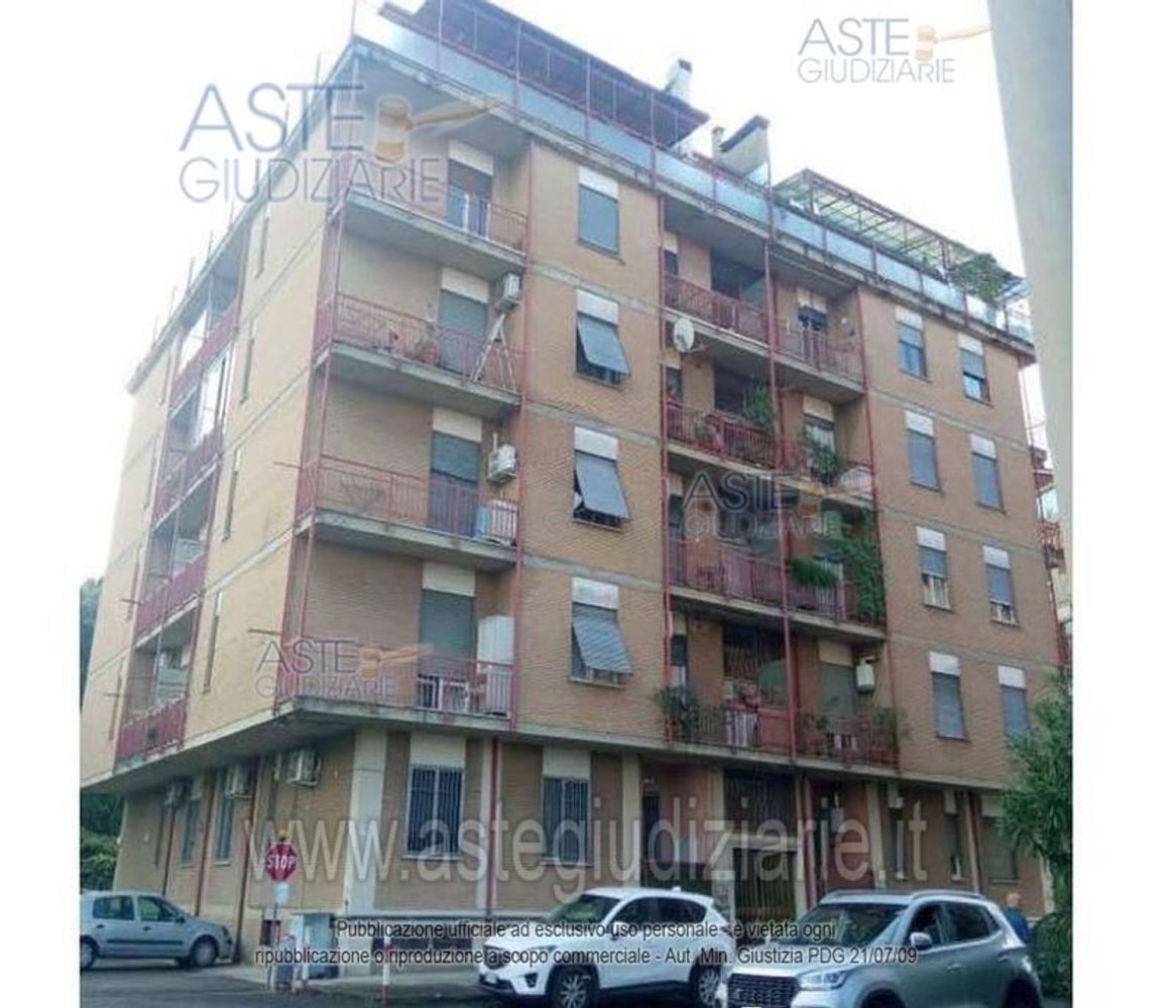 Casa de 11 divisões em Terni, Italy N.º 42202