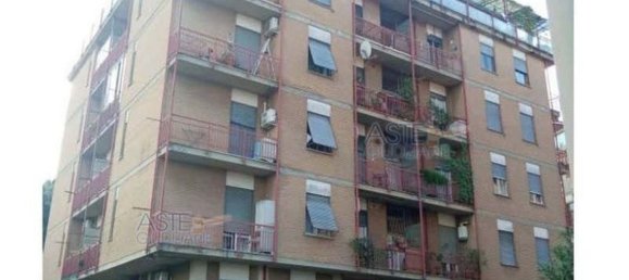 Casa de 11 divisões em Terni, Italy N.º 42202 8