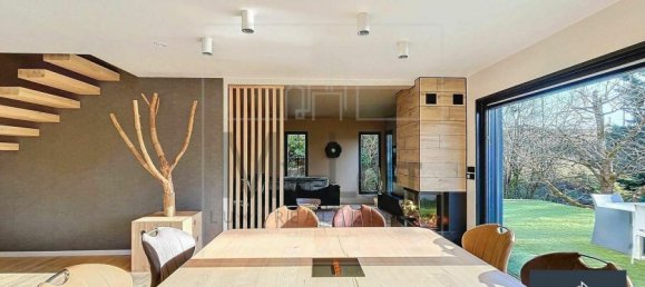 4 bedrooms Castles in Vitry-sur-Orne, France No. 337679 4