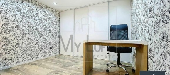 4 bedrooms Castles in Vitry-sur-Orne, France No. 337679 36