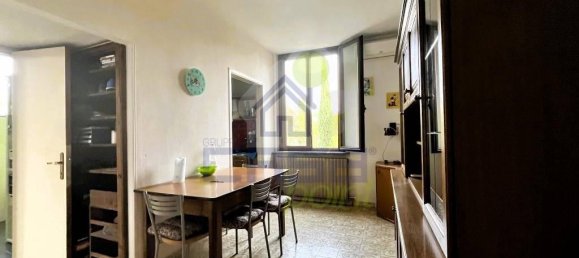 3-salle Appartement à Asola, Italy No. 37224 4