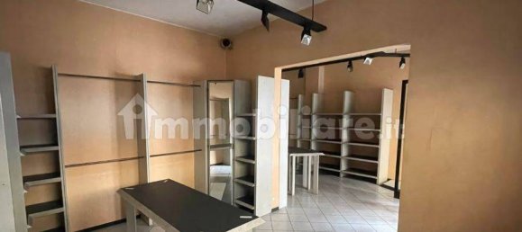 3غرفة عقار تجاري في Livorno, Italy رقم 307072 4
