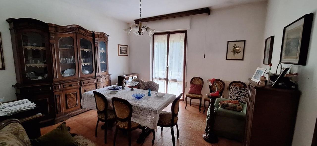 5-salle Appartement à Carrara, Italy No. 38339