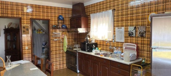 3 bedrooms House in Coimbra, Portugal No. 205501 8