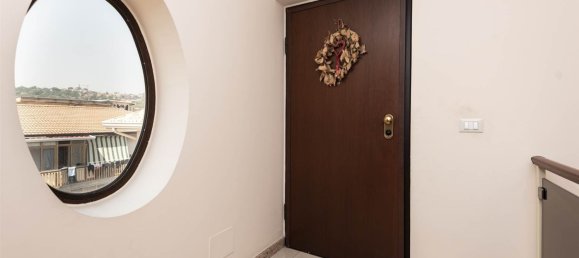 4 Schlafzimmer Wohnung in Viagrande, Italy, Nr. 333884 28