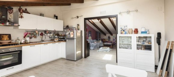 4 Schlafzimmer Wohnung in Viagrande, Italy, Nr. 333884 4