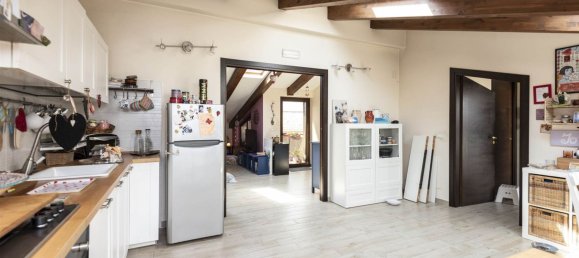 4 Schlafzimmer Wohnung in Viagrande, Italy, Nr. 333884 10