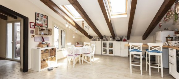 4 Schlafzimmer Wohnung in Viagrande, Italy, Nr. 333884 2